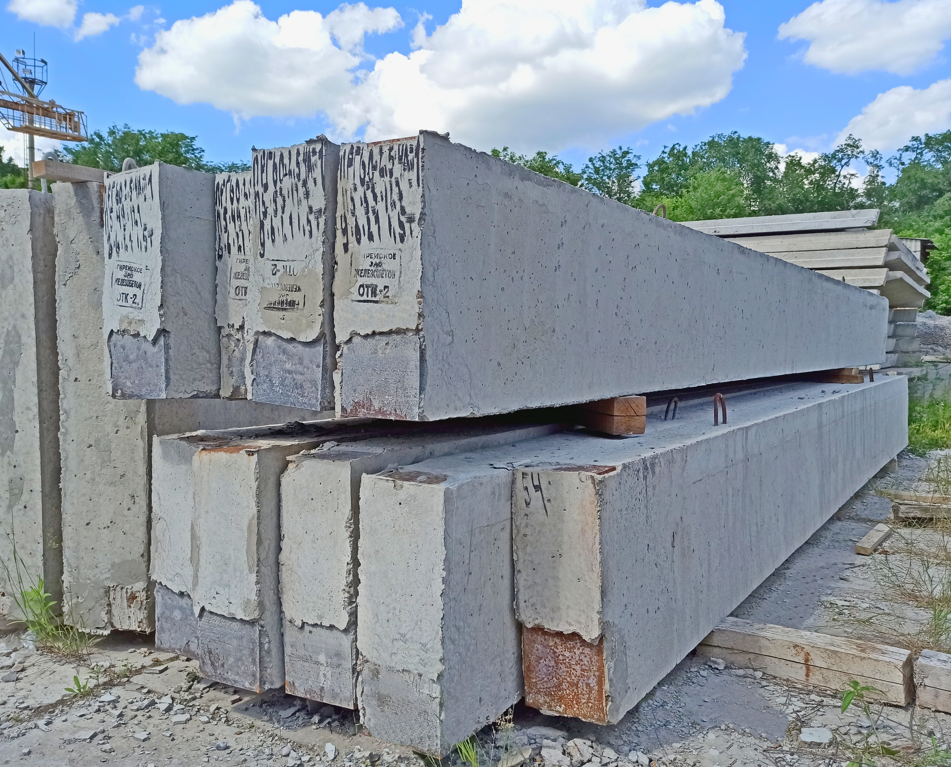 Прогон железобетонный ПРГ 32-1.4.4AIII