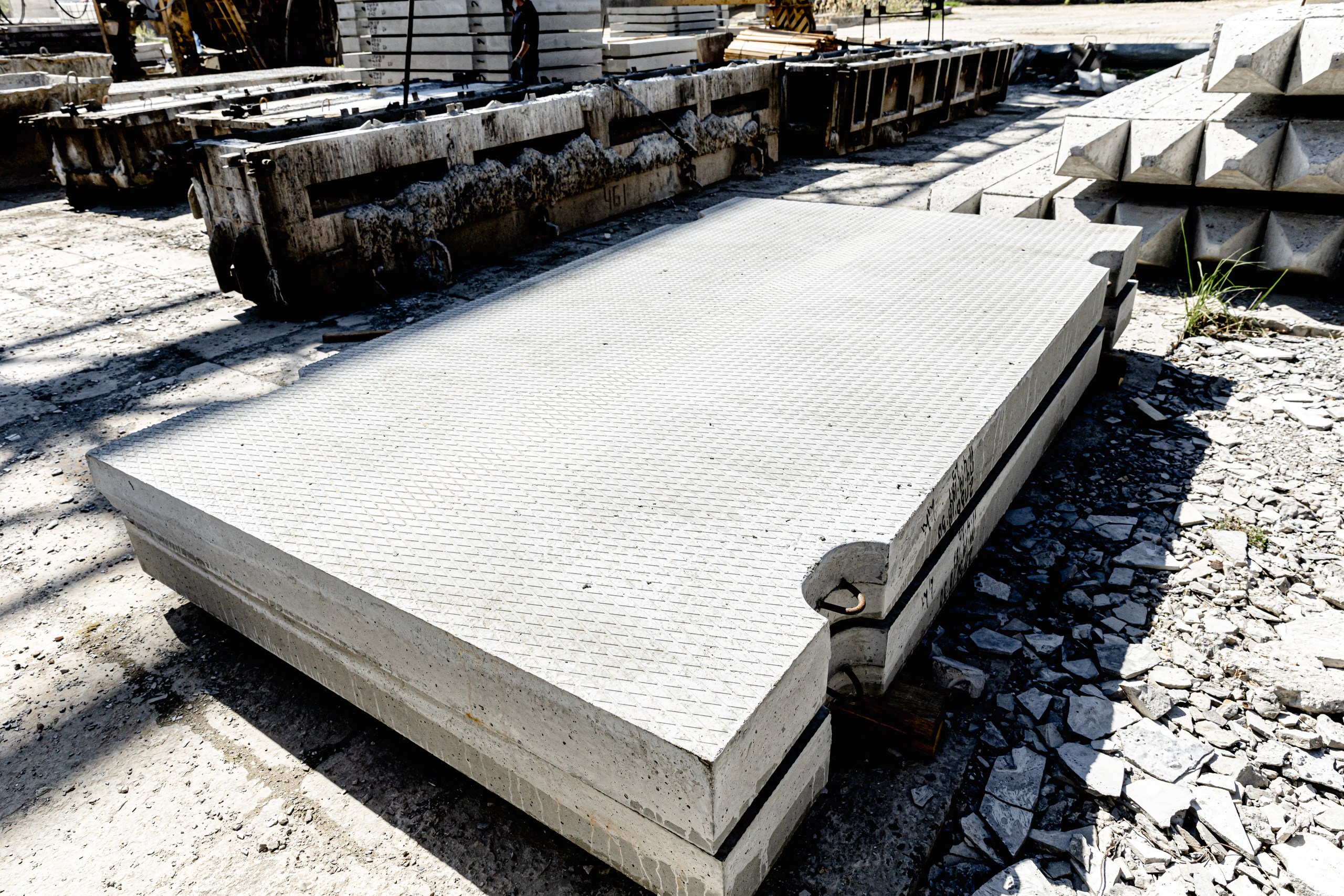 Плиты дорожные железобетонные 2П 30.18-30