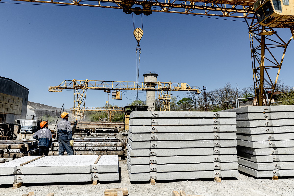 Плиты дорожные железобетонные 2П 30.18-30